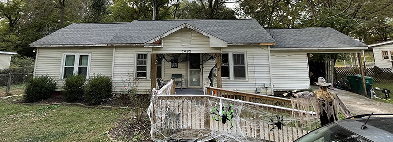 M&M Home Exteriors - Before